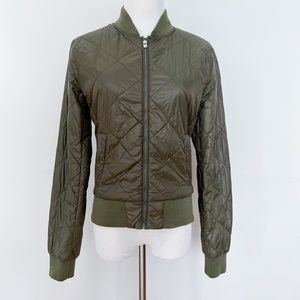 Romeo & Julie Couture | Lightweight Puffer Quilted Bomber Jacket Olive Green M